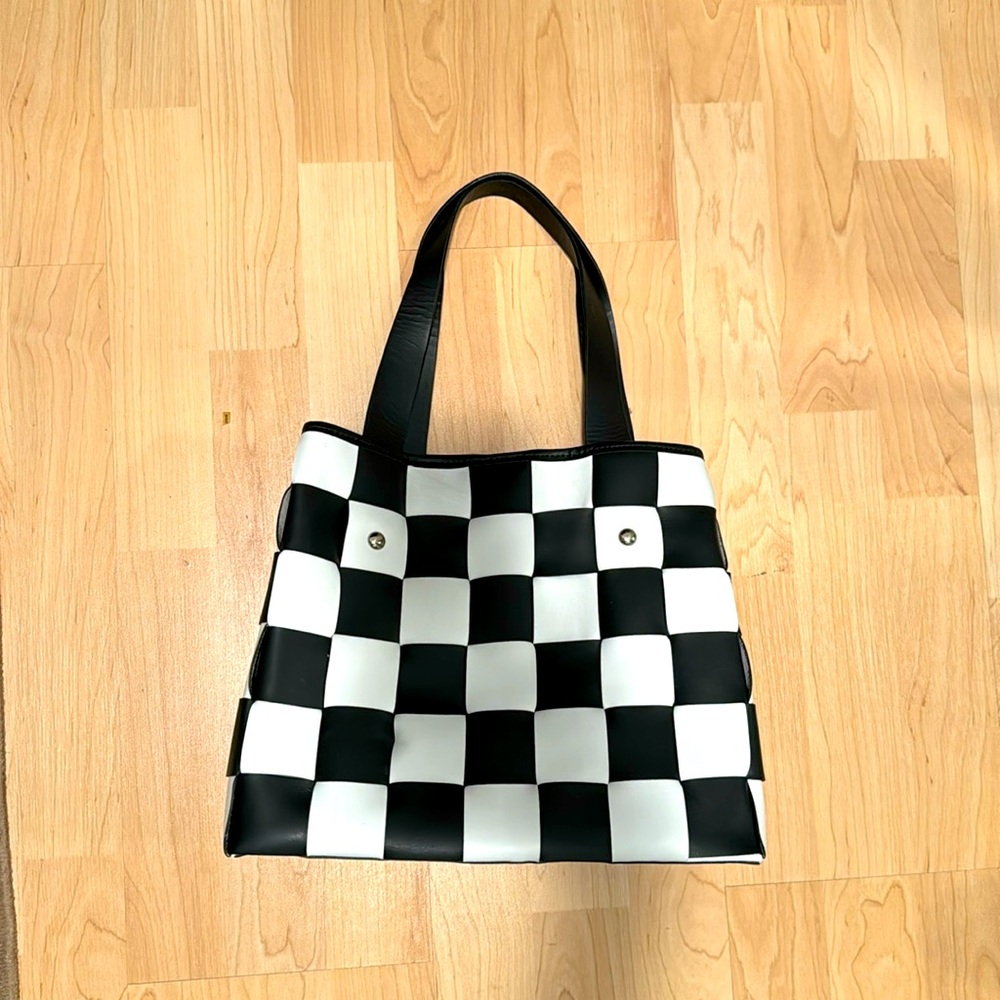 Never used bag black and white